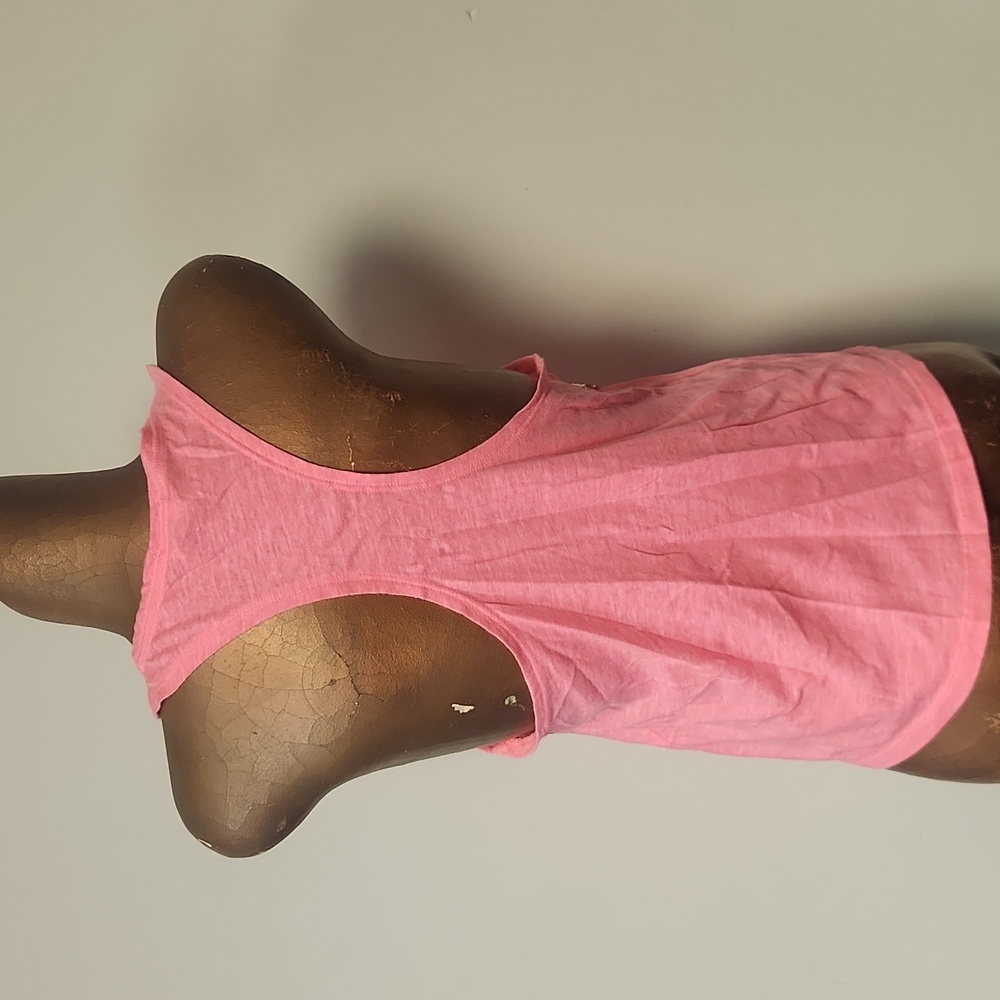Pink Tank - Picture 5 of 5